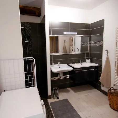 Vakantiehuis Des 2 Chenes Bessenay