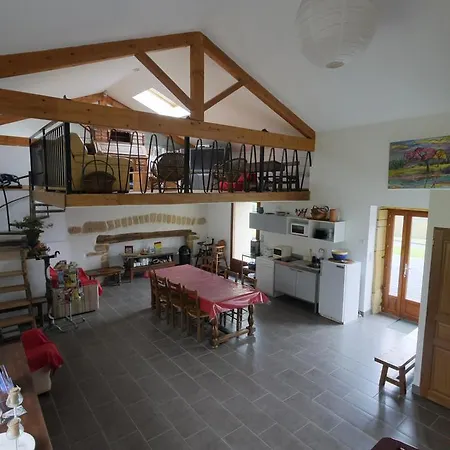 Dom wakacyjny Des 2 Chenes Bessenay